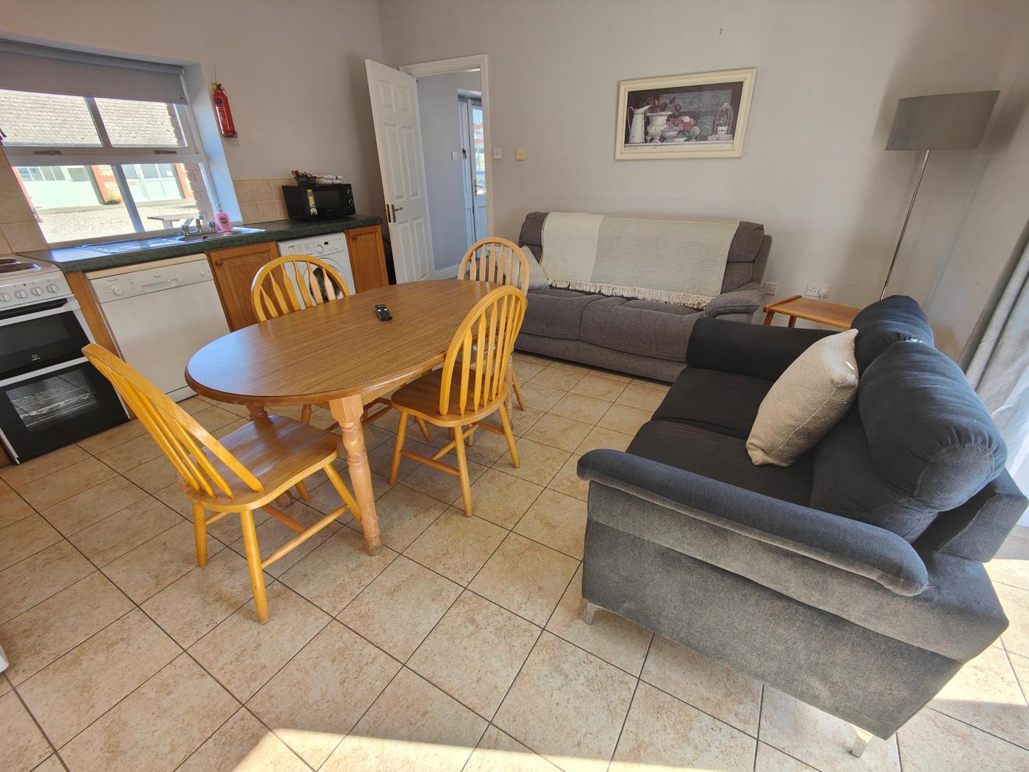 Moneylands Farm Self-Catering Apartments 애클로 외부 사진